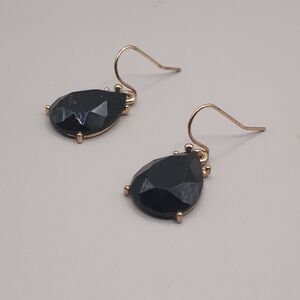 Black and Gold Fashion Earings